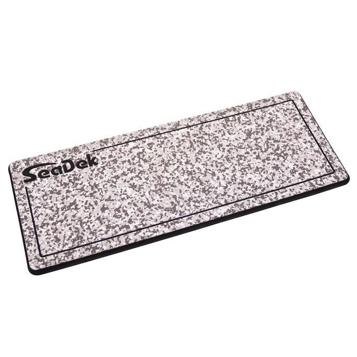 Almohadilla para casco grande SeaDek de 16” x 39” 20 mm de doble densidad con logotipo SeaDek - Textura cepillada - Camuflaje de nieve/negro (406,4 mm x 990,6 mm x 20 mm)