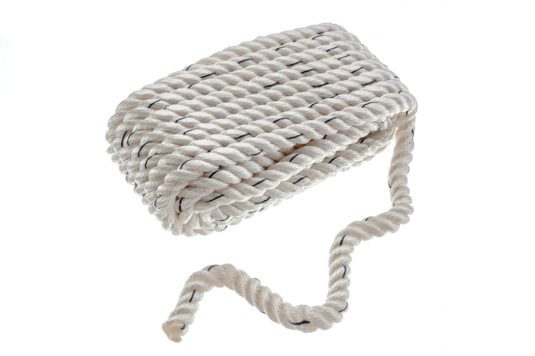 Seachoice 47621 Premium 3-Strand Twisted Nylon Dock Line, White w/ Blue Tracer, 5/8" x 35'