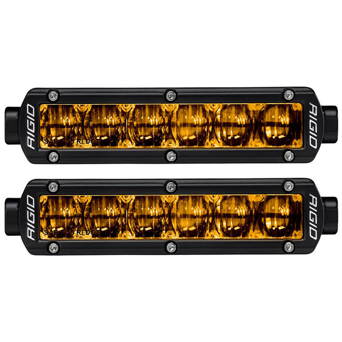 Luz antiniebla RIGID Industries serie SR de 6" que cumple con la normativa SAE, negra con luz amarilla