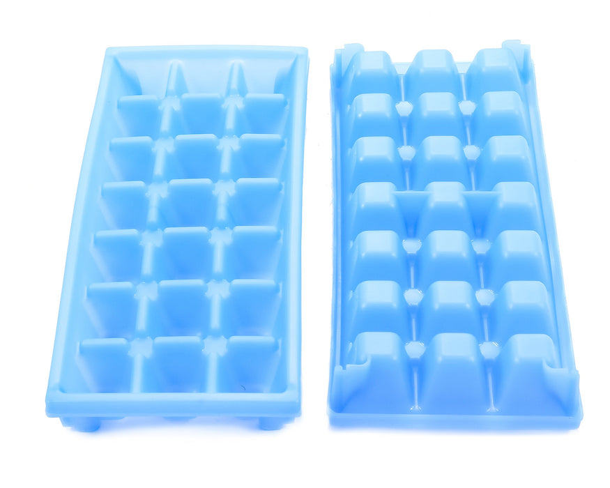 Camco 44100 Mini Ice Cube Trays (2/Pack)