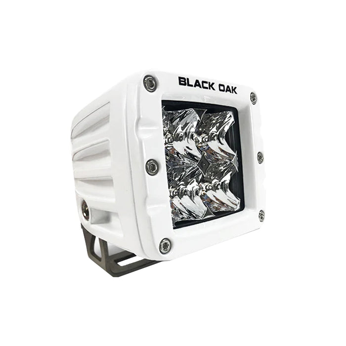 Luz LED marina de 2" de roble negro - Óptica puntual - Carcasa blanca - Serie Pro 3.0