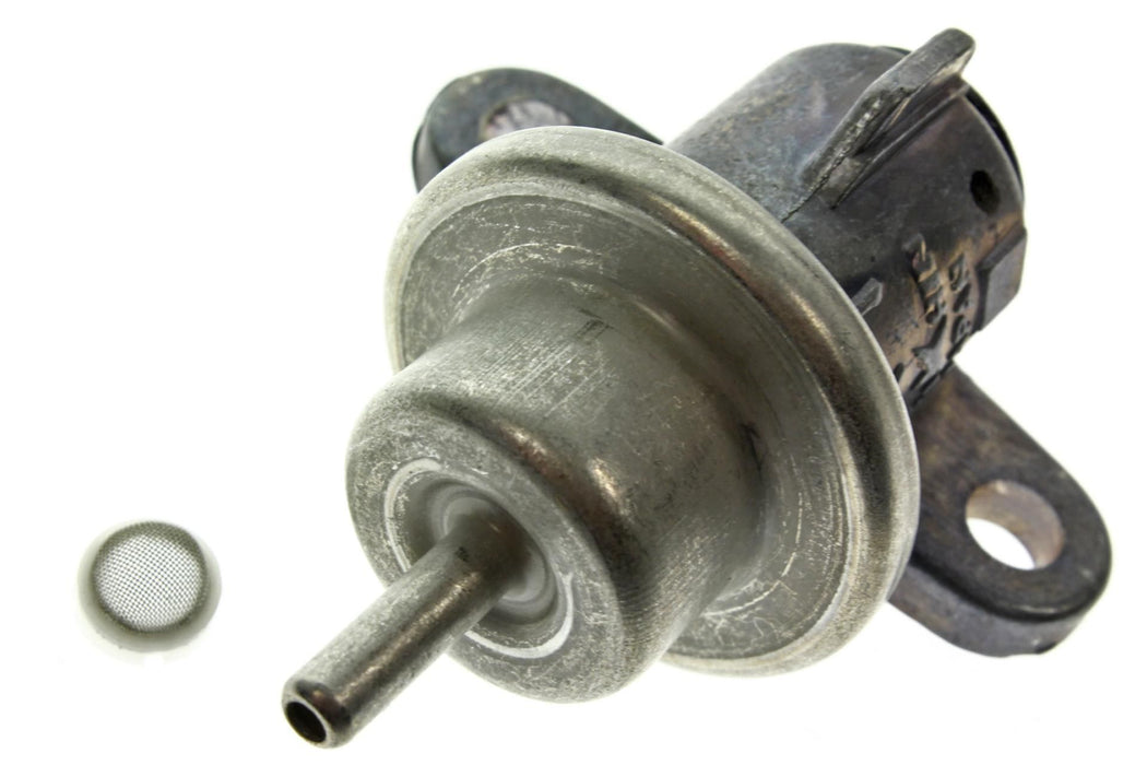 Quicksilver 807952A1 Fuel Pressure Regulator Kit, MerCruiser