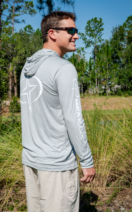 Men's Hooded Fishing Shirt with Star Logo