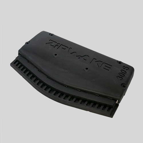 Zipwake Interceptor 300 Front | S- Intermediate