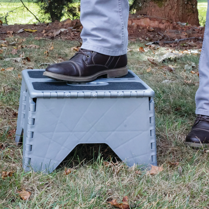 Camco 43635 Non-Skid Step Stool