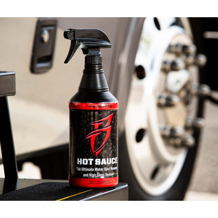 Boat Bling HS0032 Hot Sauce Ultimate Hard Water Spot Remover w/ High Gloss Wax, Sealant, 32oz.
