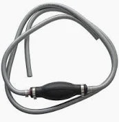 Whitecap F-5822 Conjunto de línea de combustible - Universal de baja permanente - 7' con bombilla de cebado